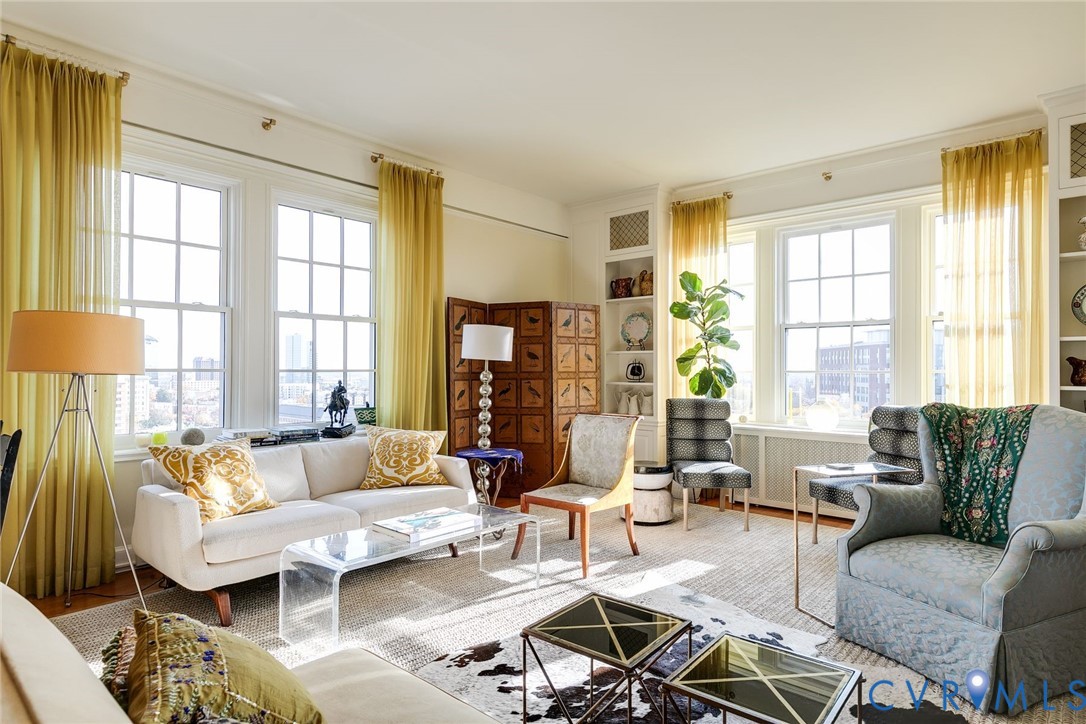 612 W Franklin St Unit#11B