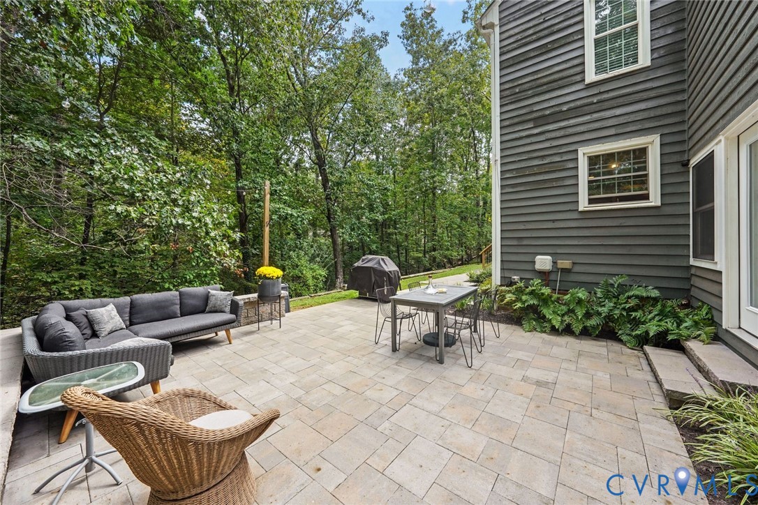 2831 Earlswood Rd