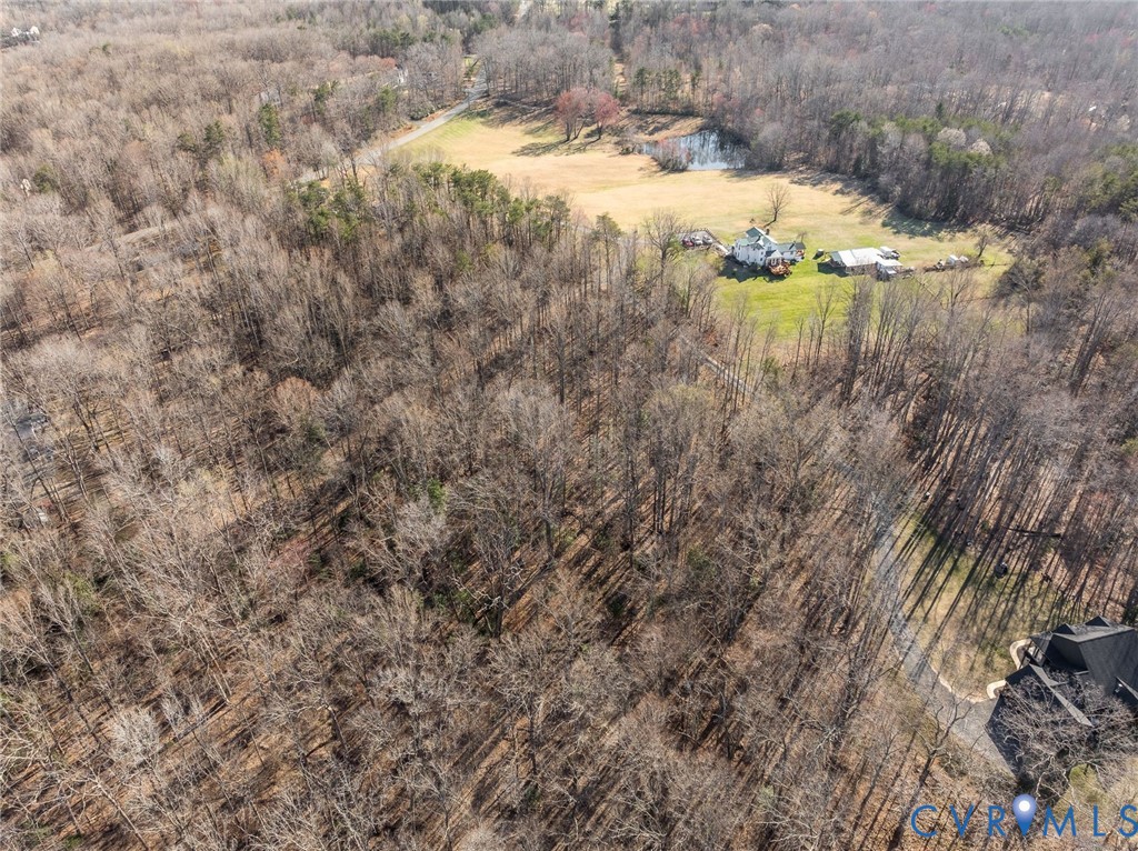 4 Dillard Rd