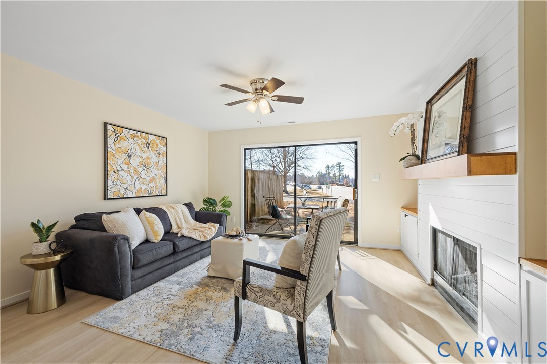2400 Grey Forge Pl