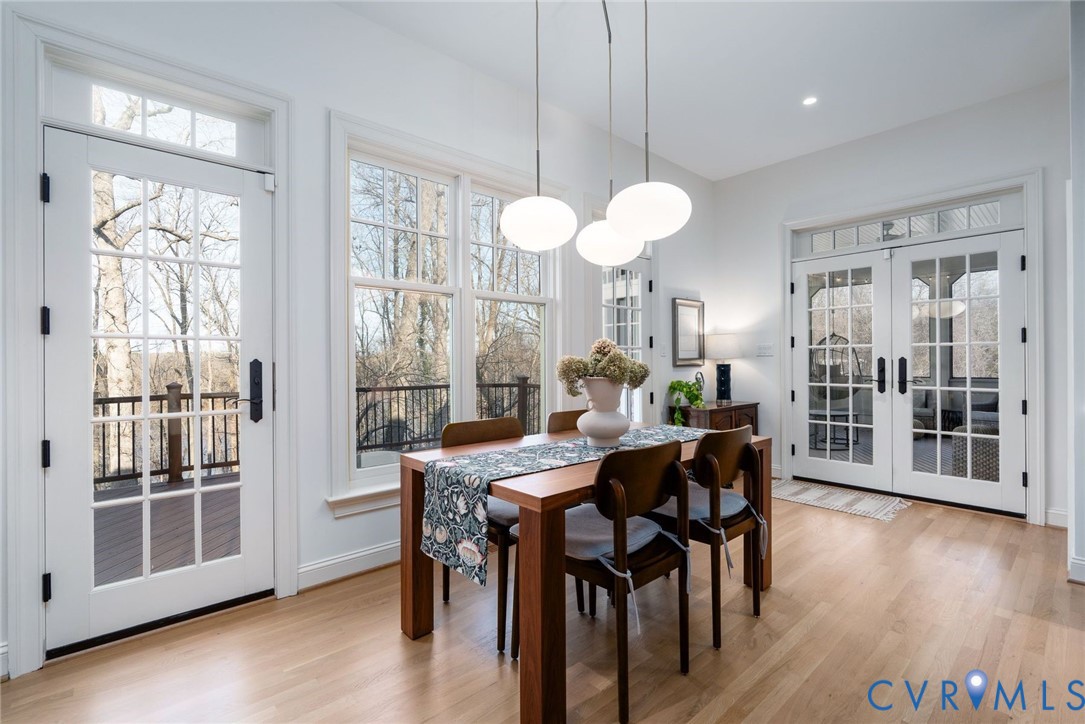 9120 James Riverwatch Dr