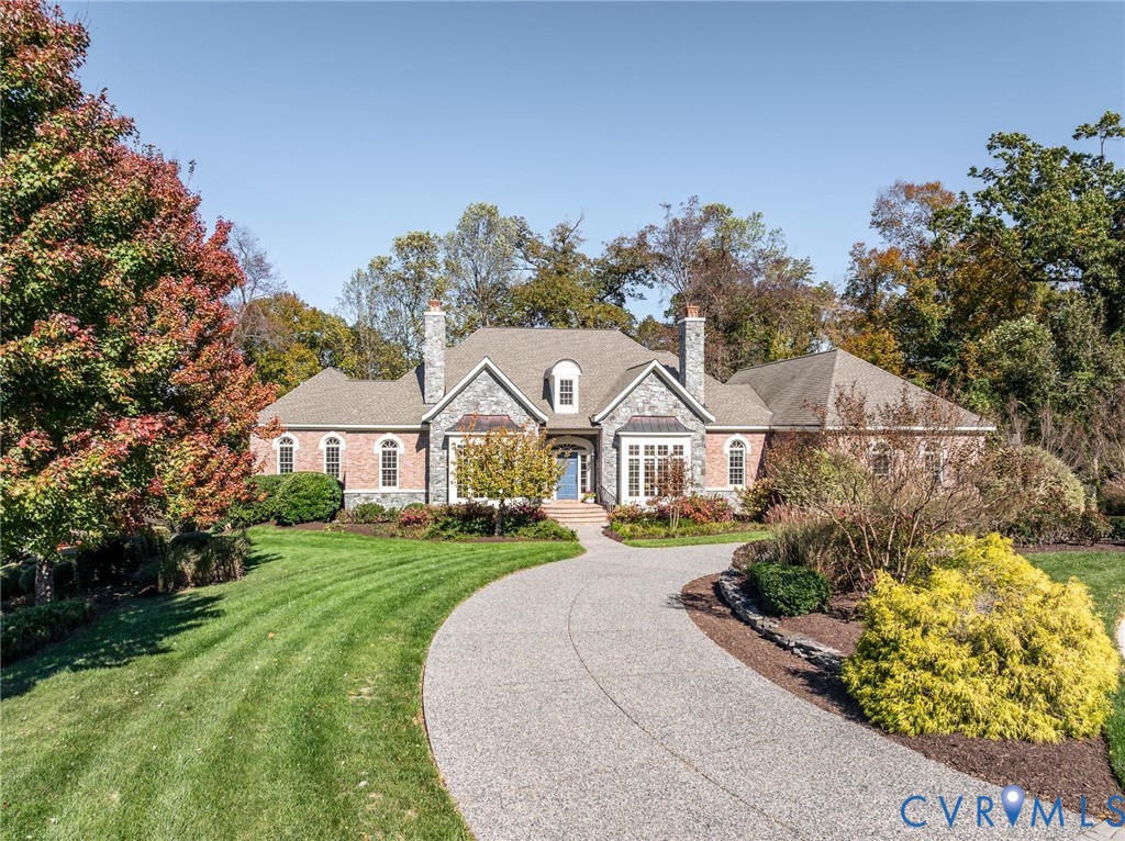 9120 James Riverwatch Dr