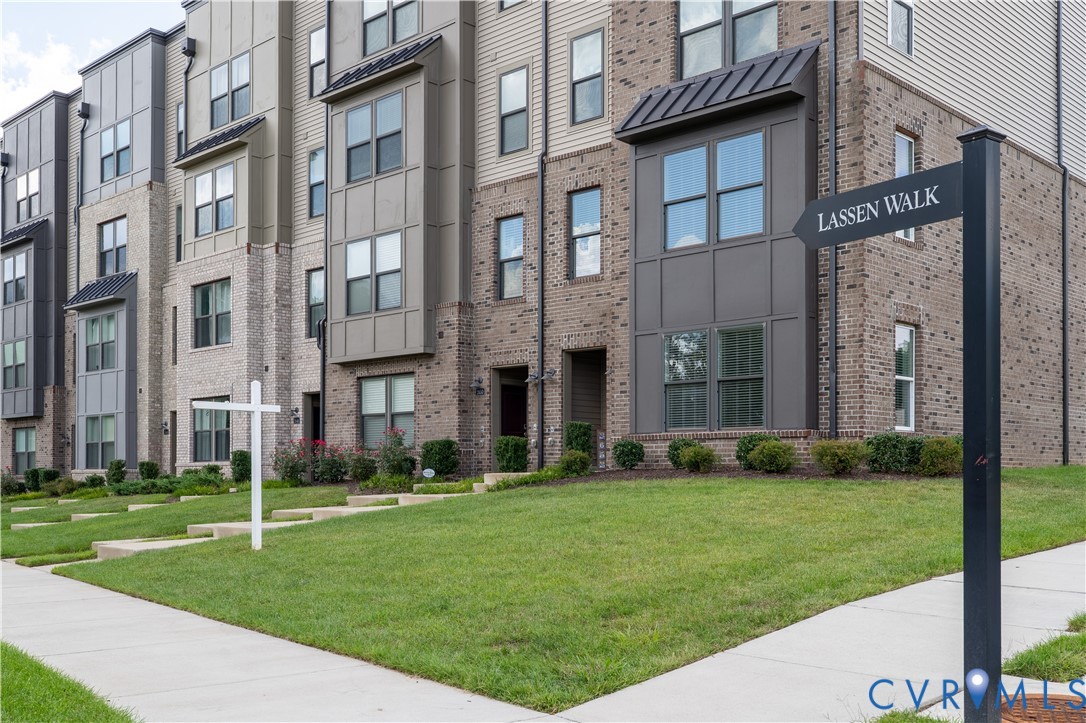 2652 Lassen Walk Unit#A