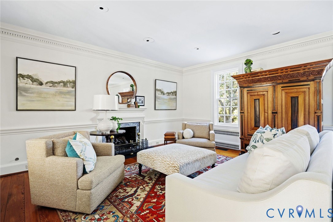 1 Ampthill Rd