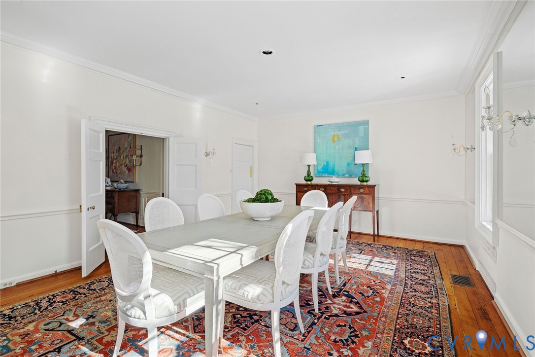 1 Ampthill Rd