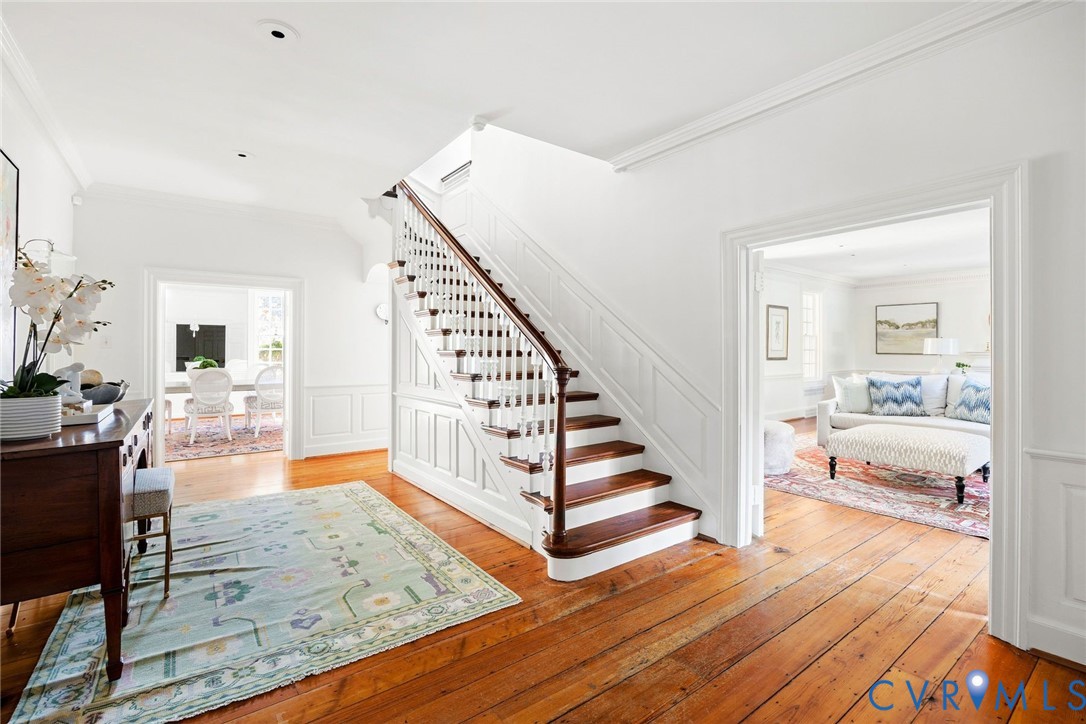 1 Ampthill Rd