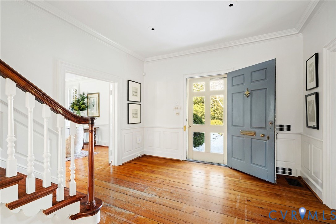 1 Ampthill Rd