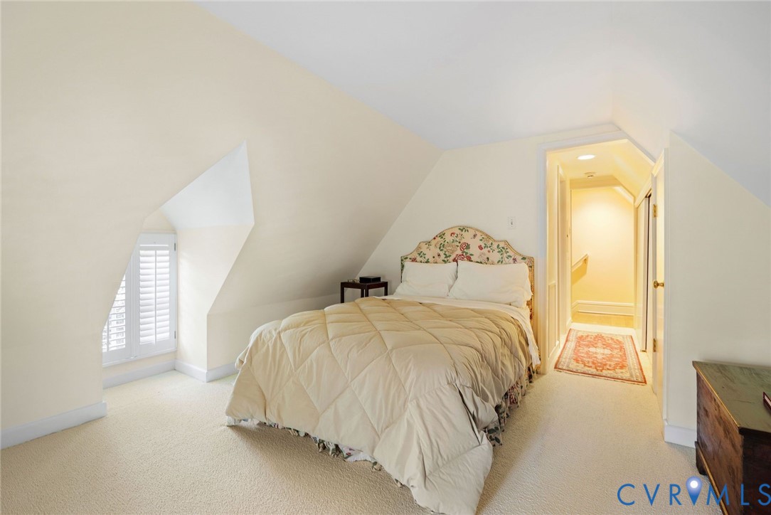 1 Ampthill Rd