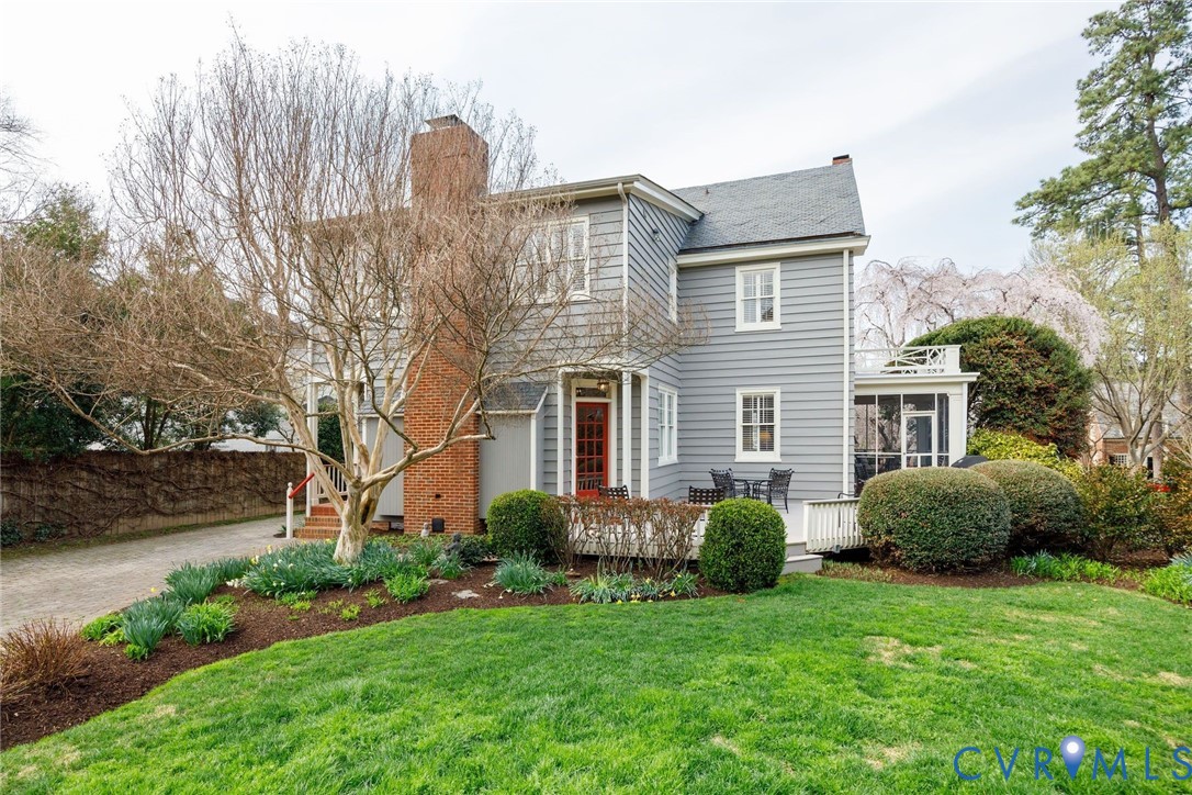 407 Henri Rd