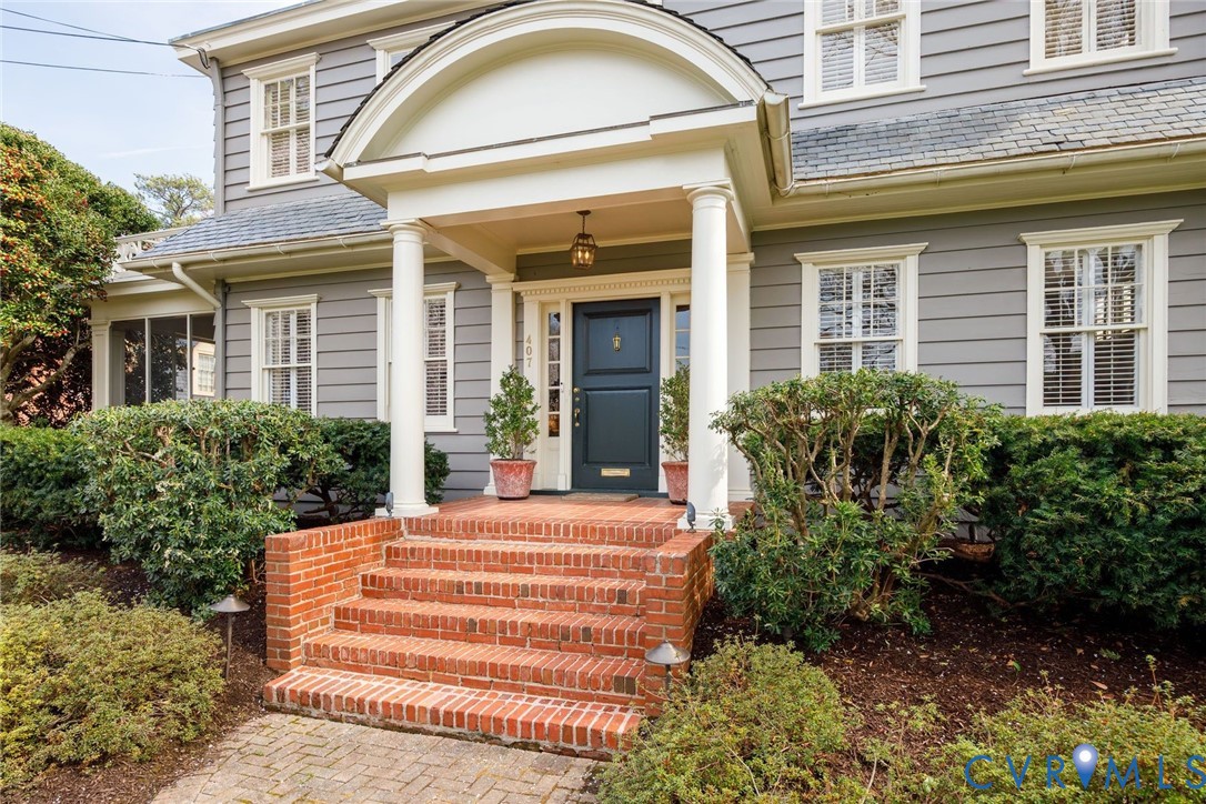 407 Henri Rd