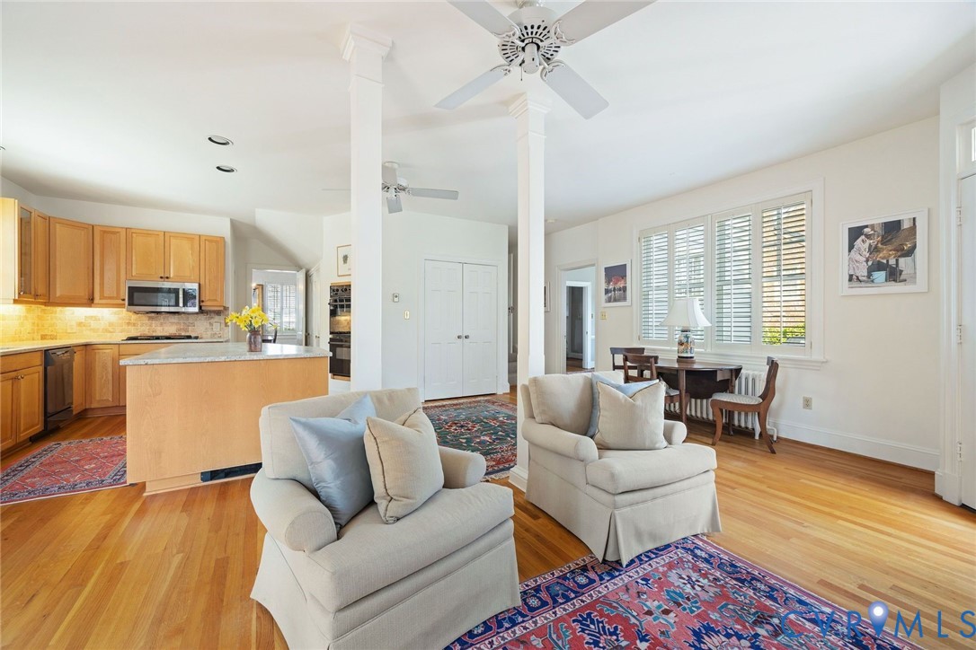 407 Henri Rd