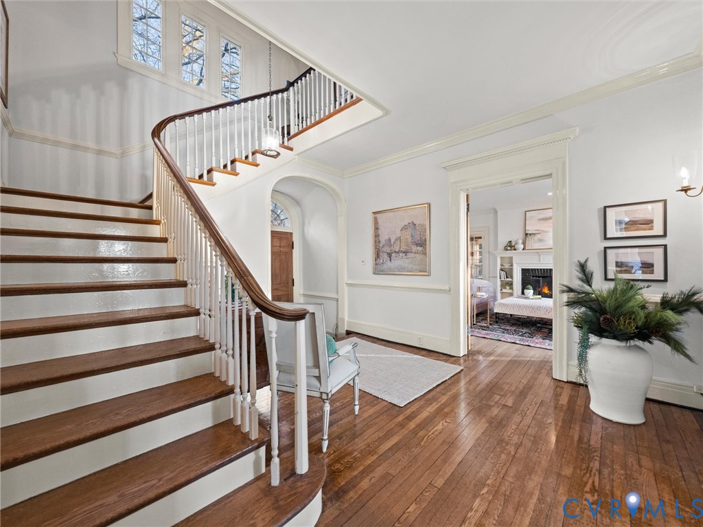 1214 Rothesay Cir