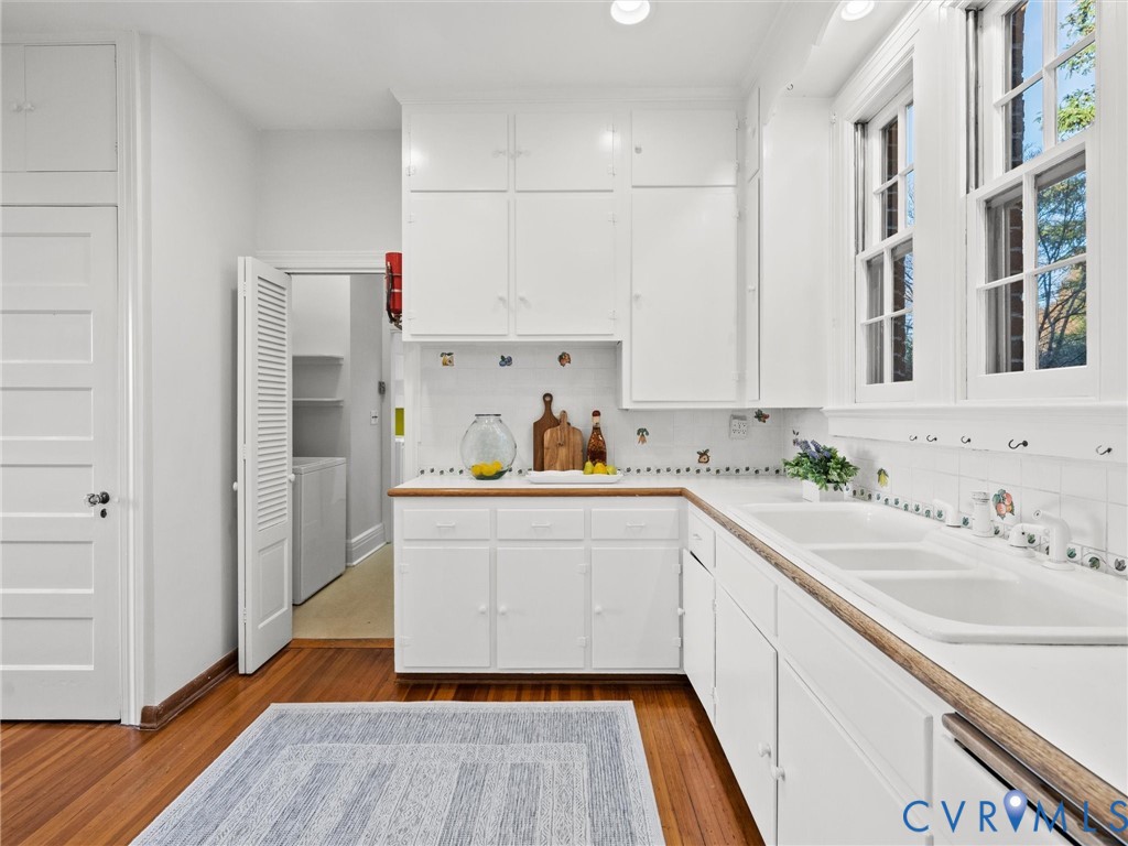 1214 Rothesay Cir