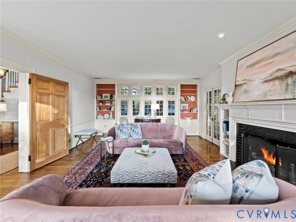 1214 Rothesay Cir