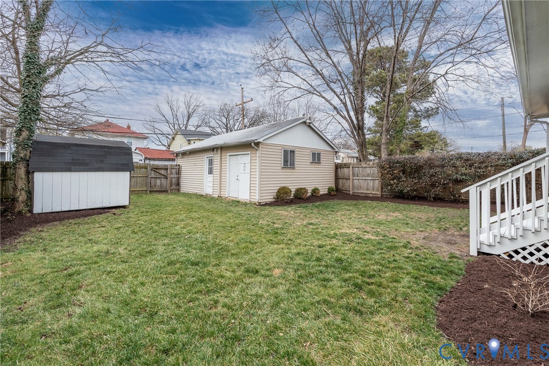 3012 Edgewood Ave
