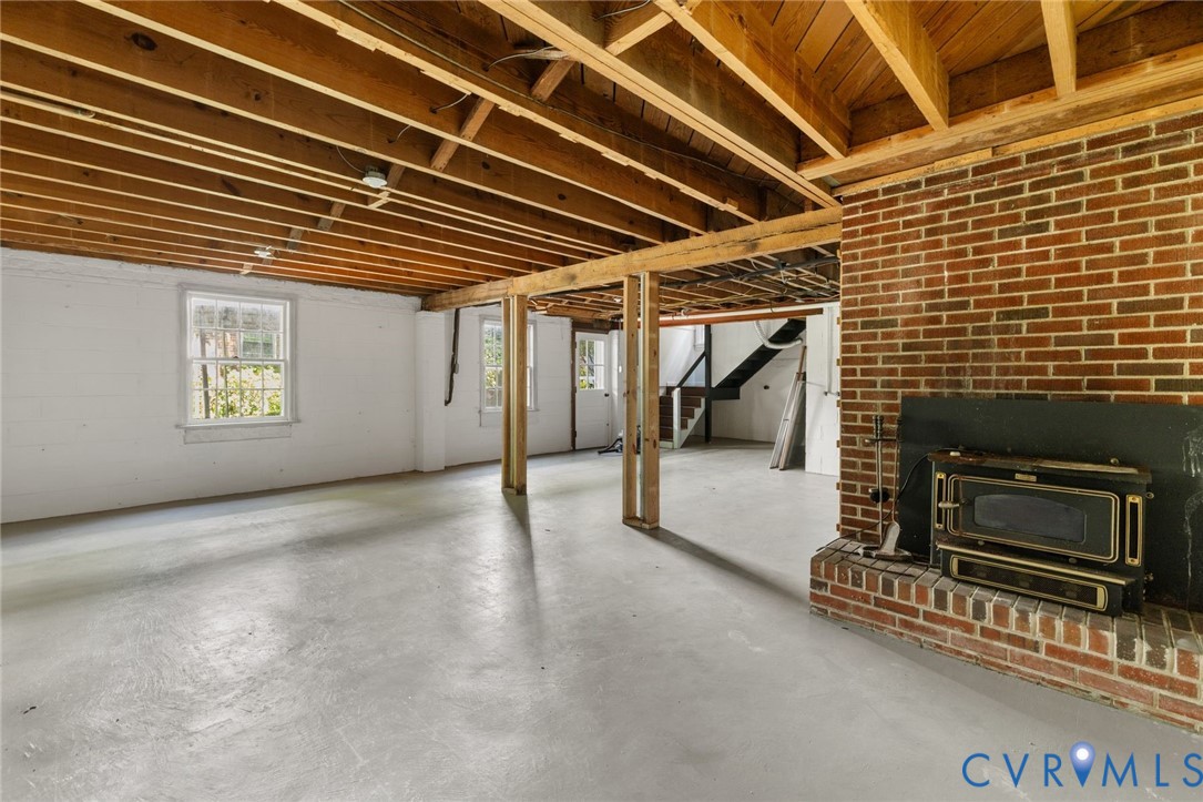 6259 Nicolet Rd