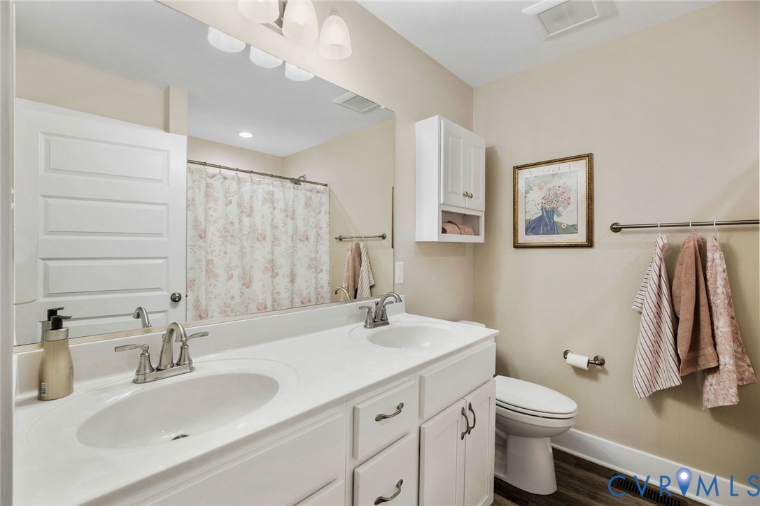 693 Gully Tavern Road