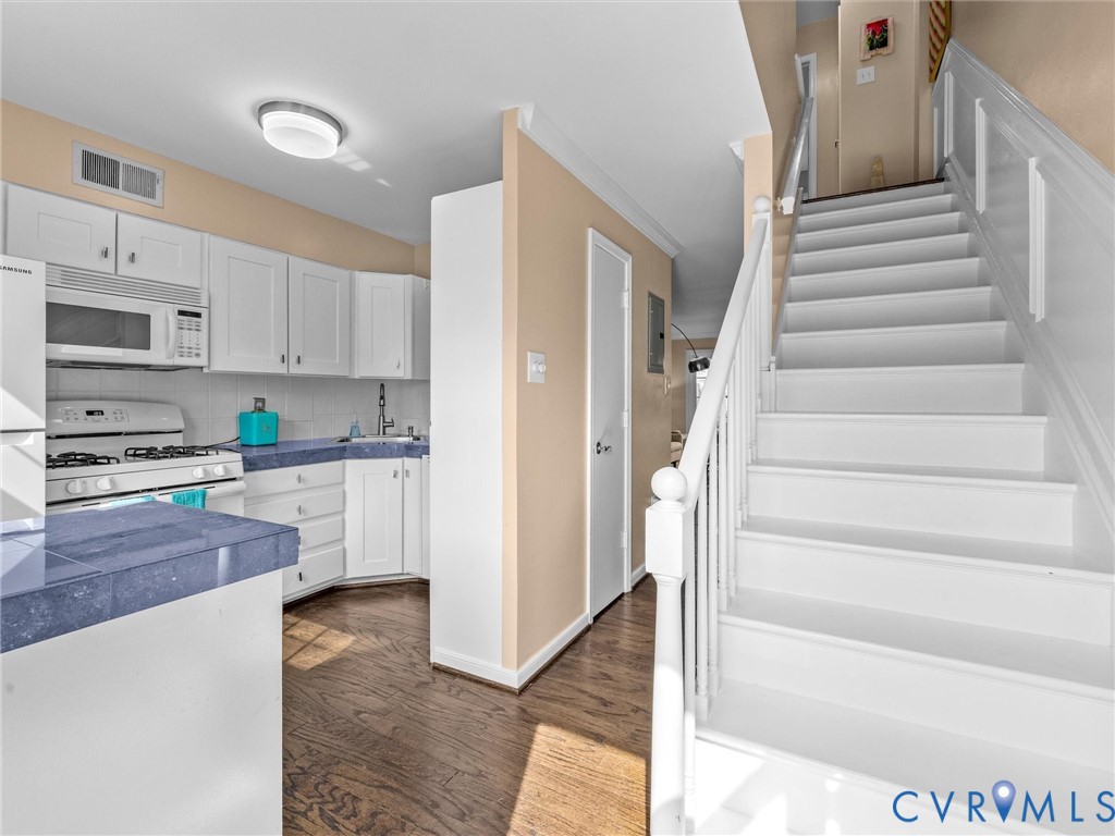 401 N Hamilton St Unit#I