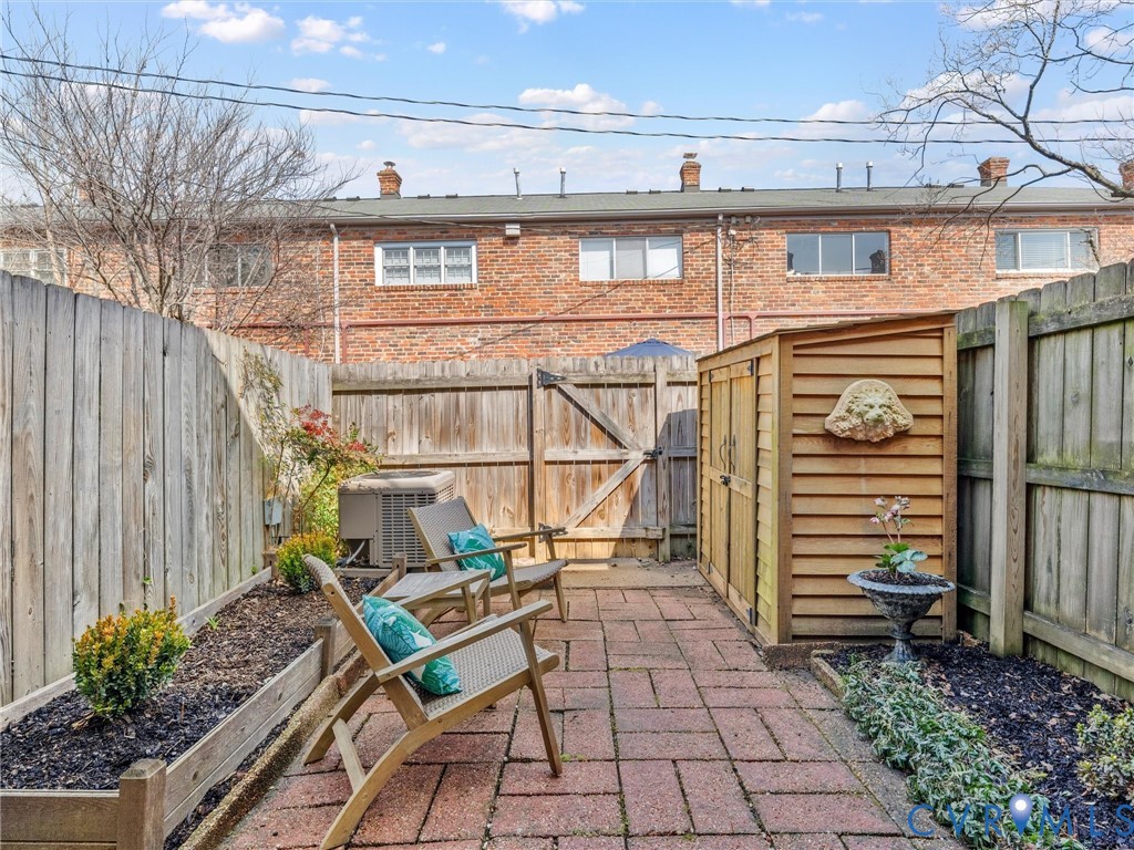 401 N Hamilton St Unit#I