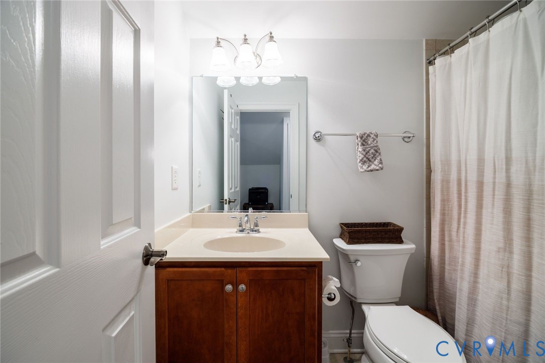 593 Raleigh Manor Rd