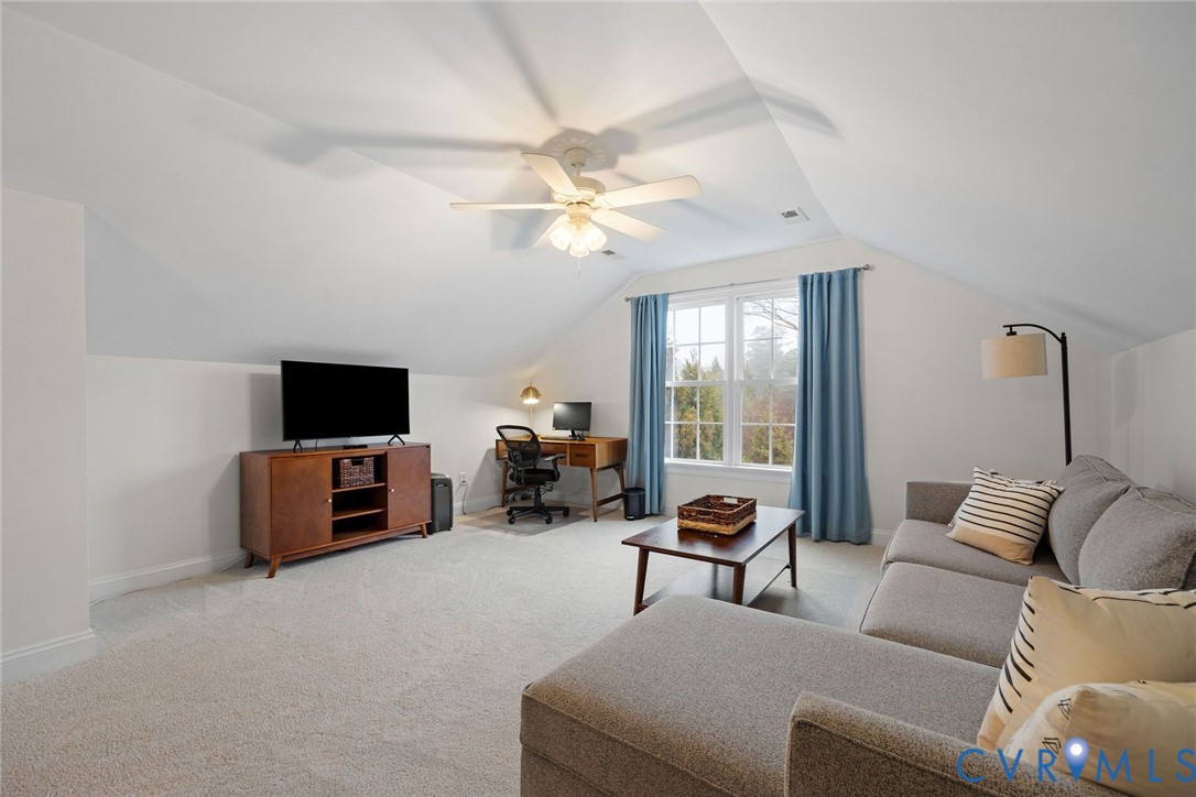593 Raleigh Manor Rd