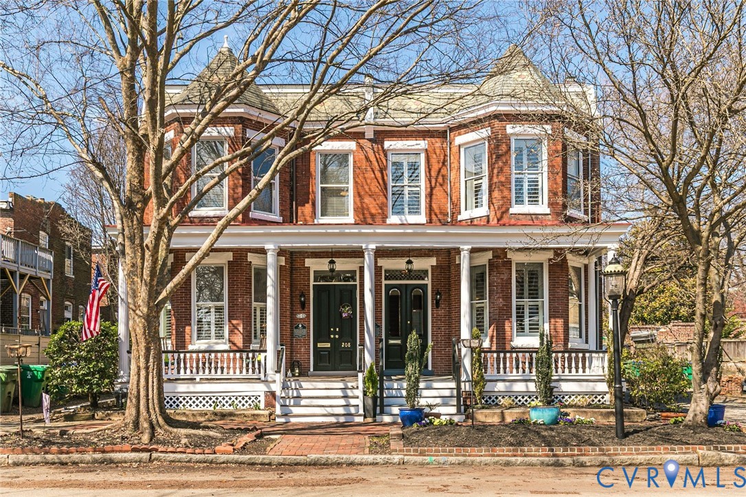 210 N 28th St