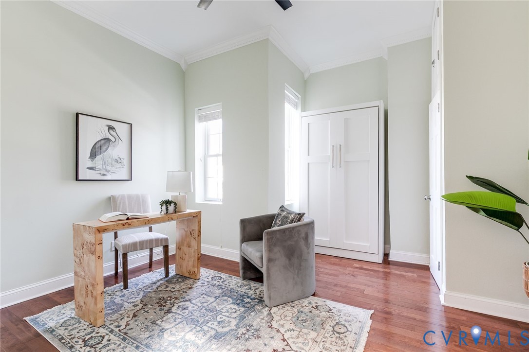 210 N 28th St