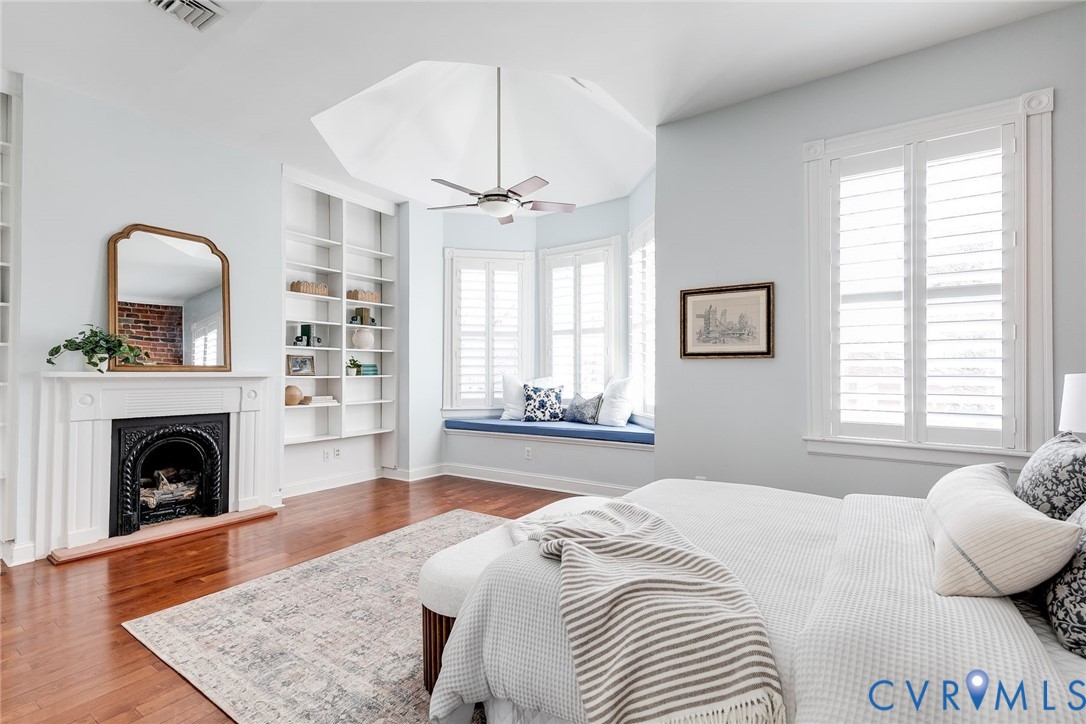 210 N 28th St