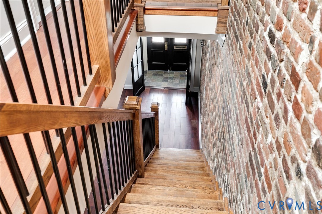 210 N 28th St