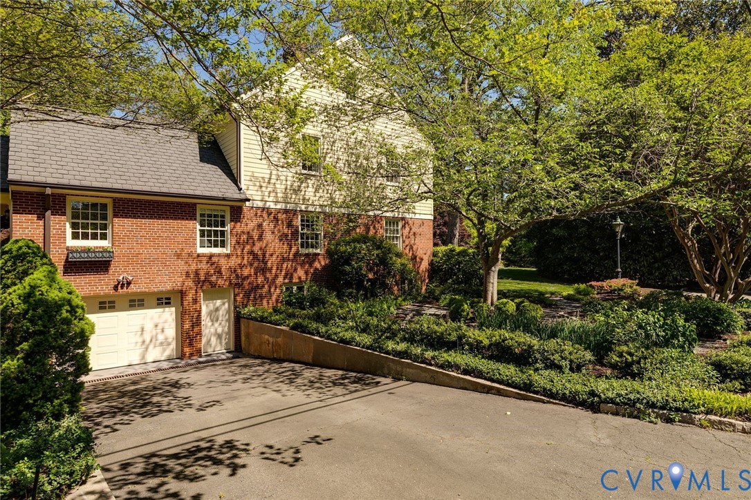 200 Westham Pky