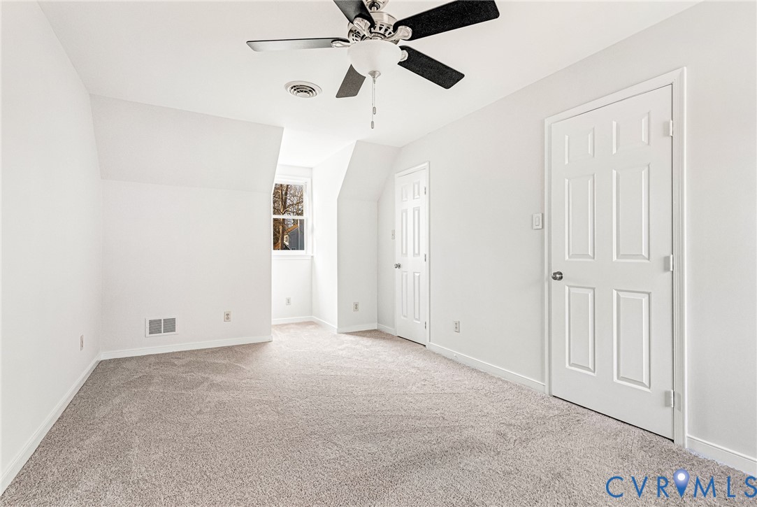 4407 Hunters Landing Dr