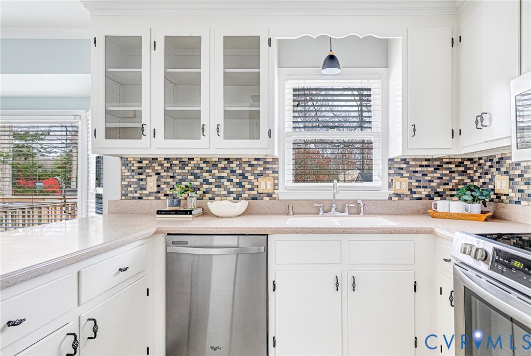 4407 Hunters Landing Dr