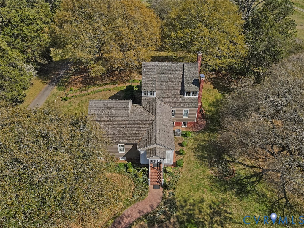 6353 Godwin Blvd