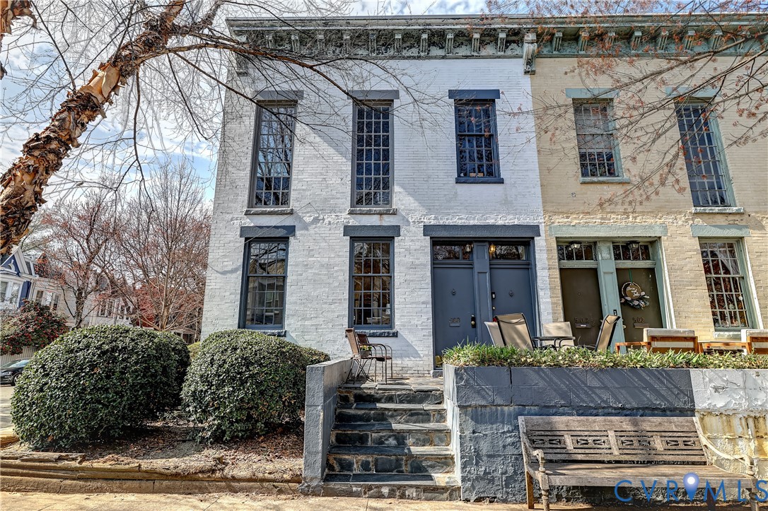500 N Stafford Ave