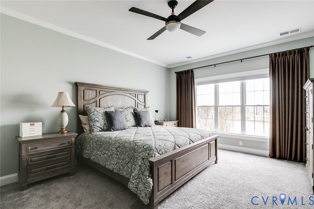 7120 Montage Row