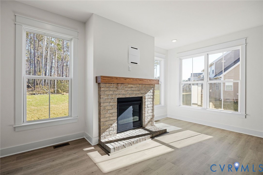 1122 Oriole Landing Ln
