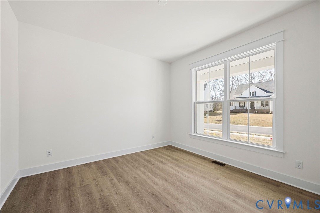 1122 Oriole Landing Ln