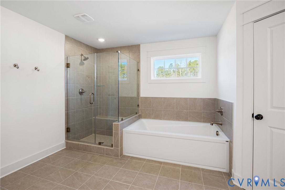 1122 Oriole Landing Ln