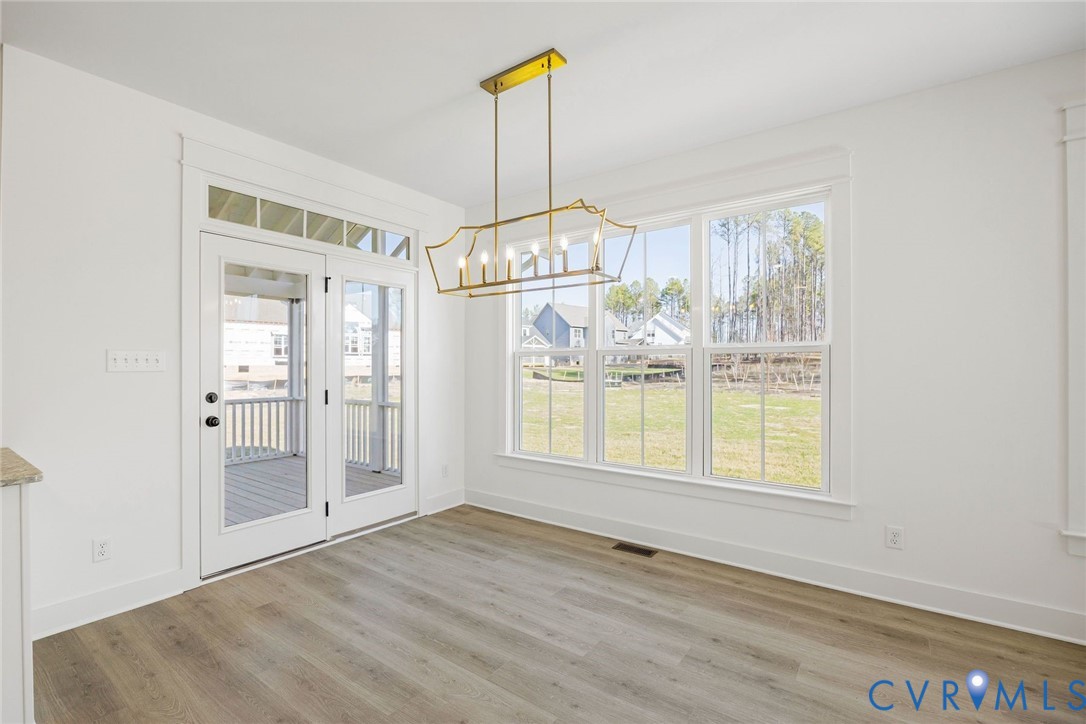1122 Oriole Landing Ln