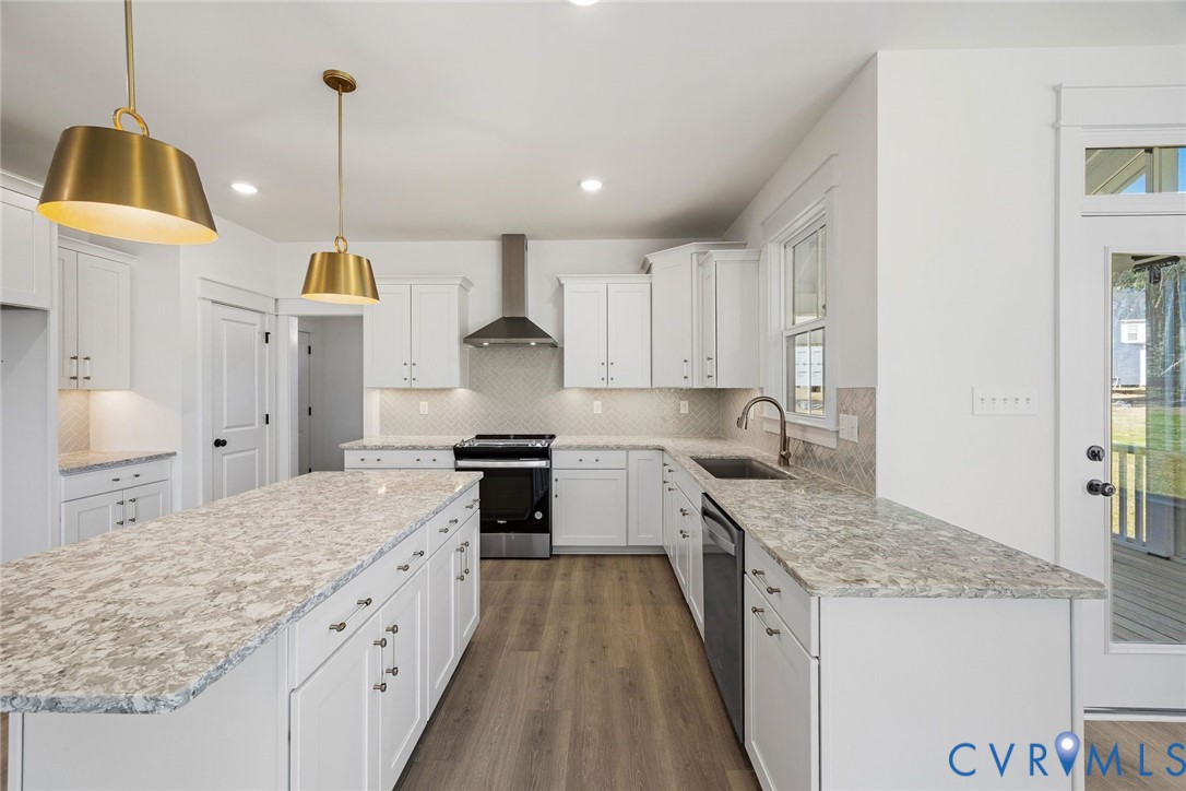 1122 Oriole Landing Ln