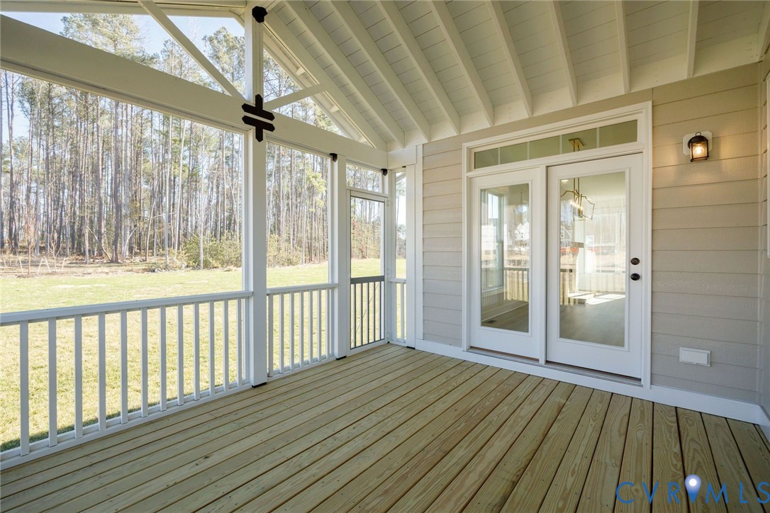1122 Oriole Landing Ln
