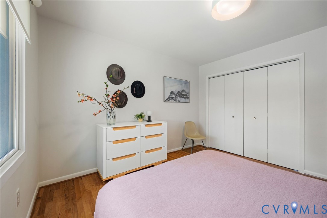 2318 Stratford Ct