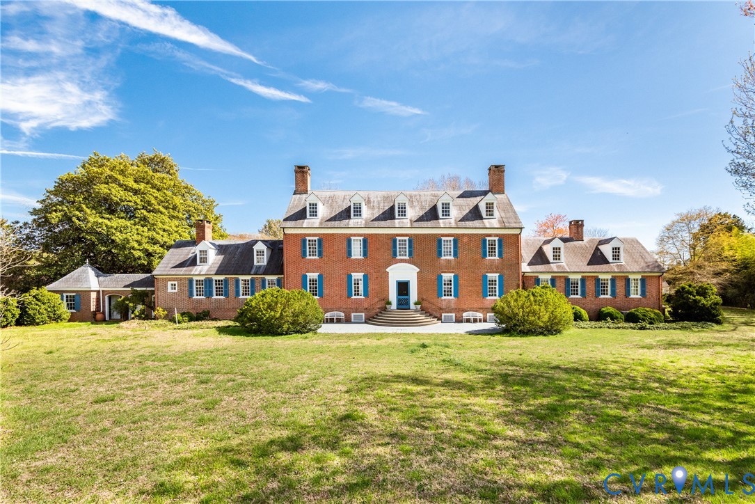 505 Manor House Ln