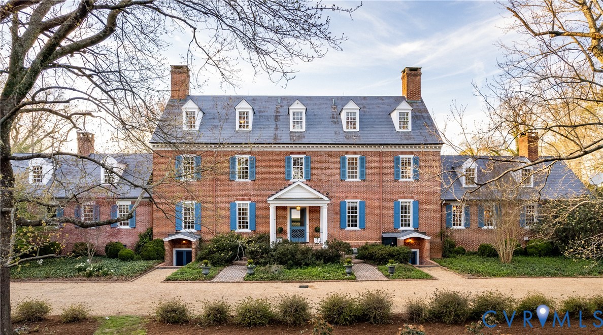 505 Manor House Ln