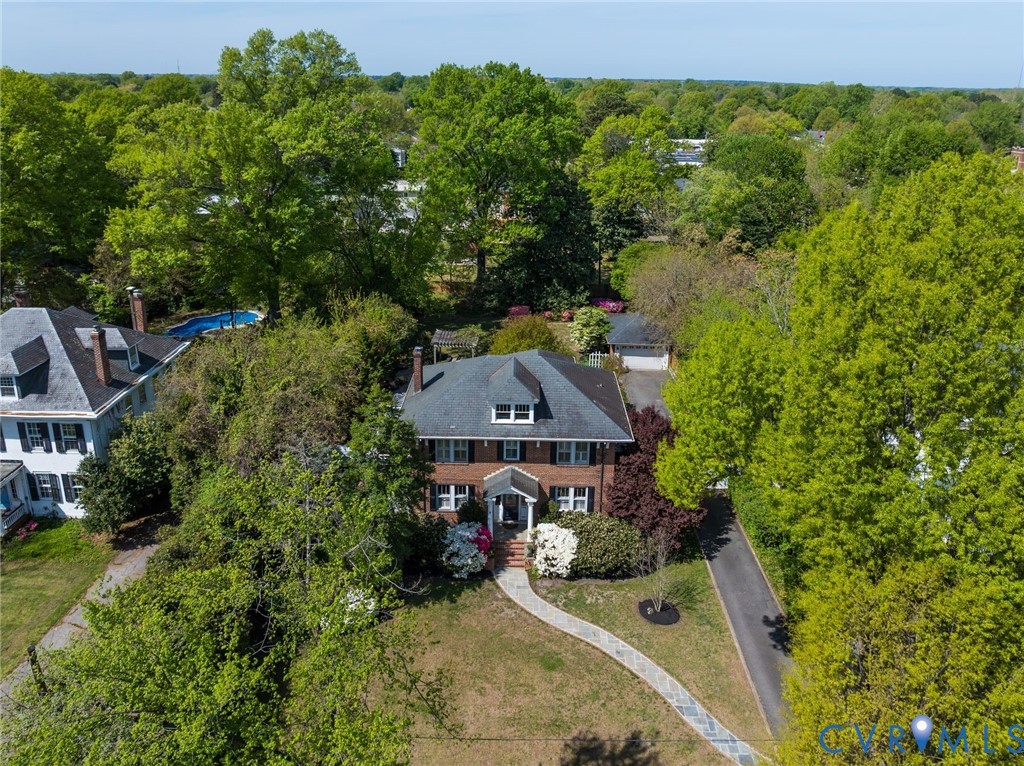 3916 Seminary Ave