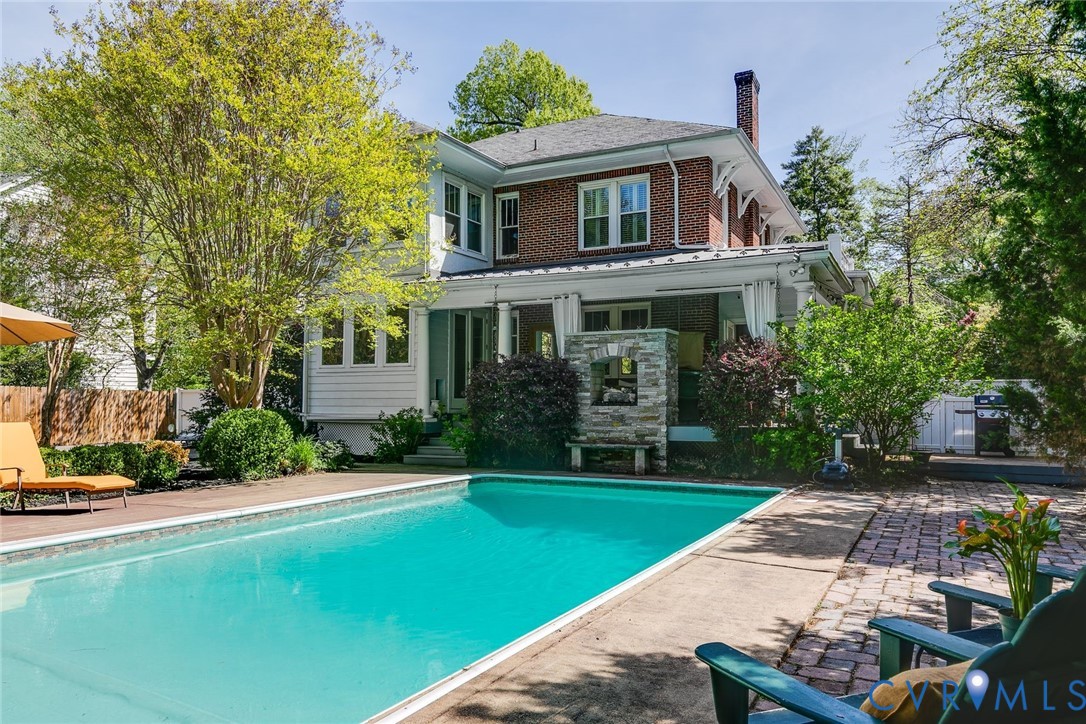3916 Seminary Ave