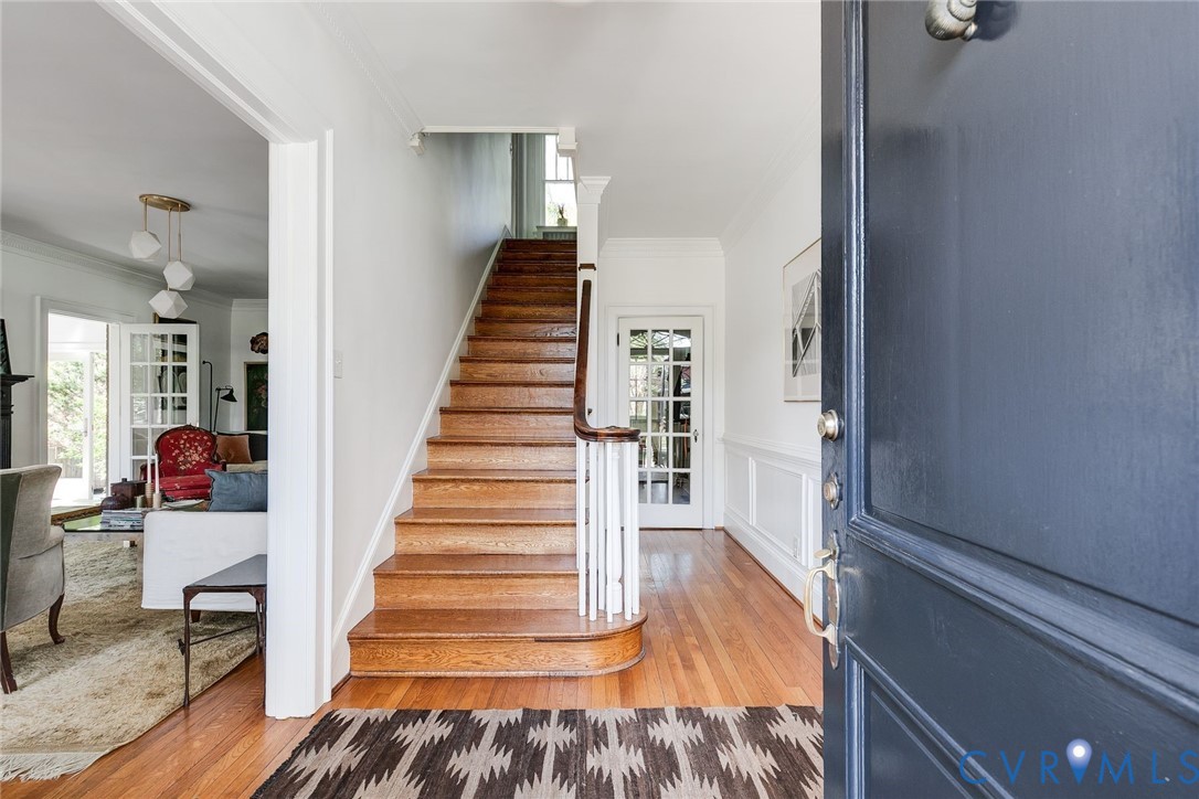 3916 Seminary Ave