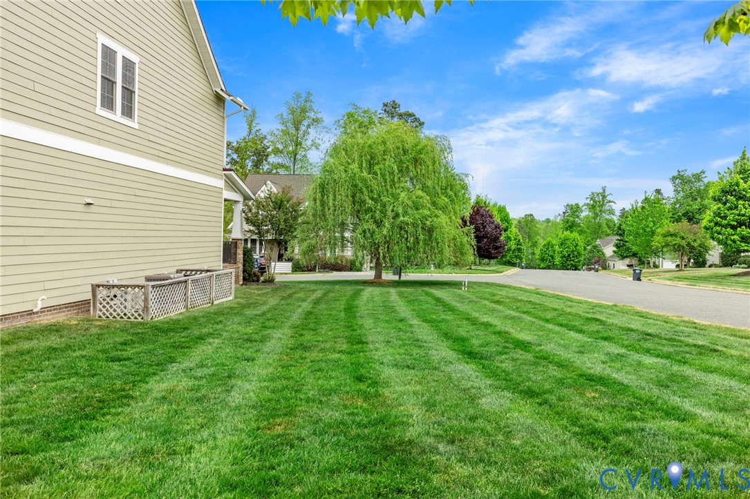 16401 Shefford Dr
