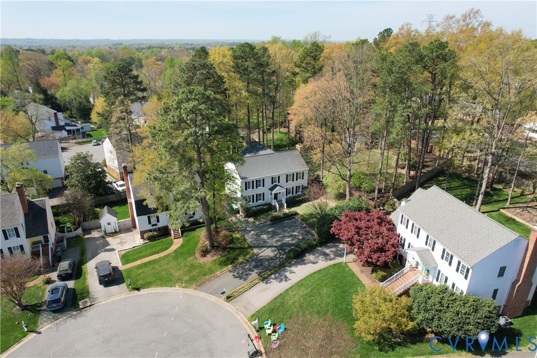 8405 Ballantrae Ct