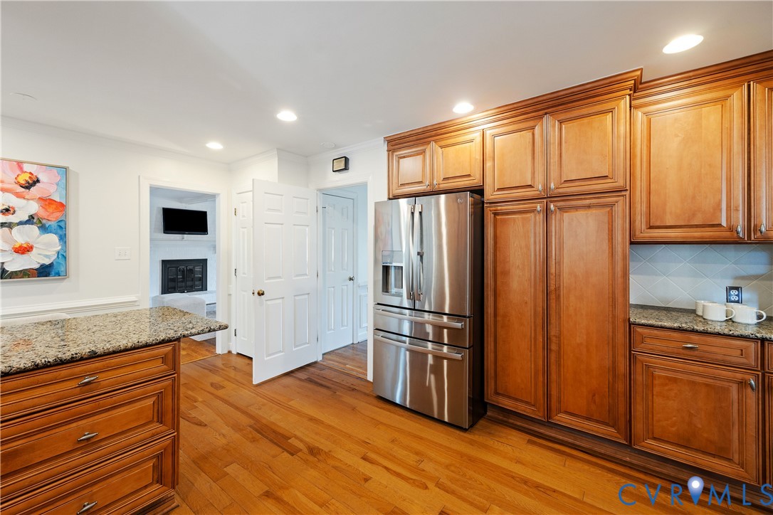 8405 Ballantrae Ct